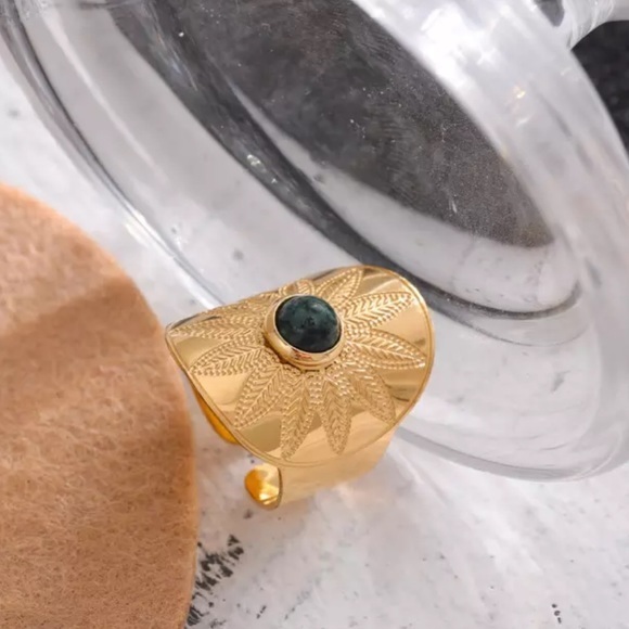 18K Gold Plated African Turquoise Flower Leave Ring - Picture 2 of 13